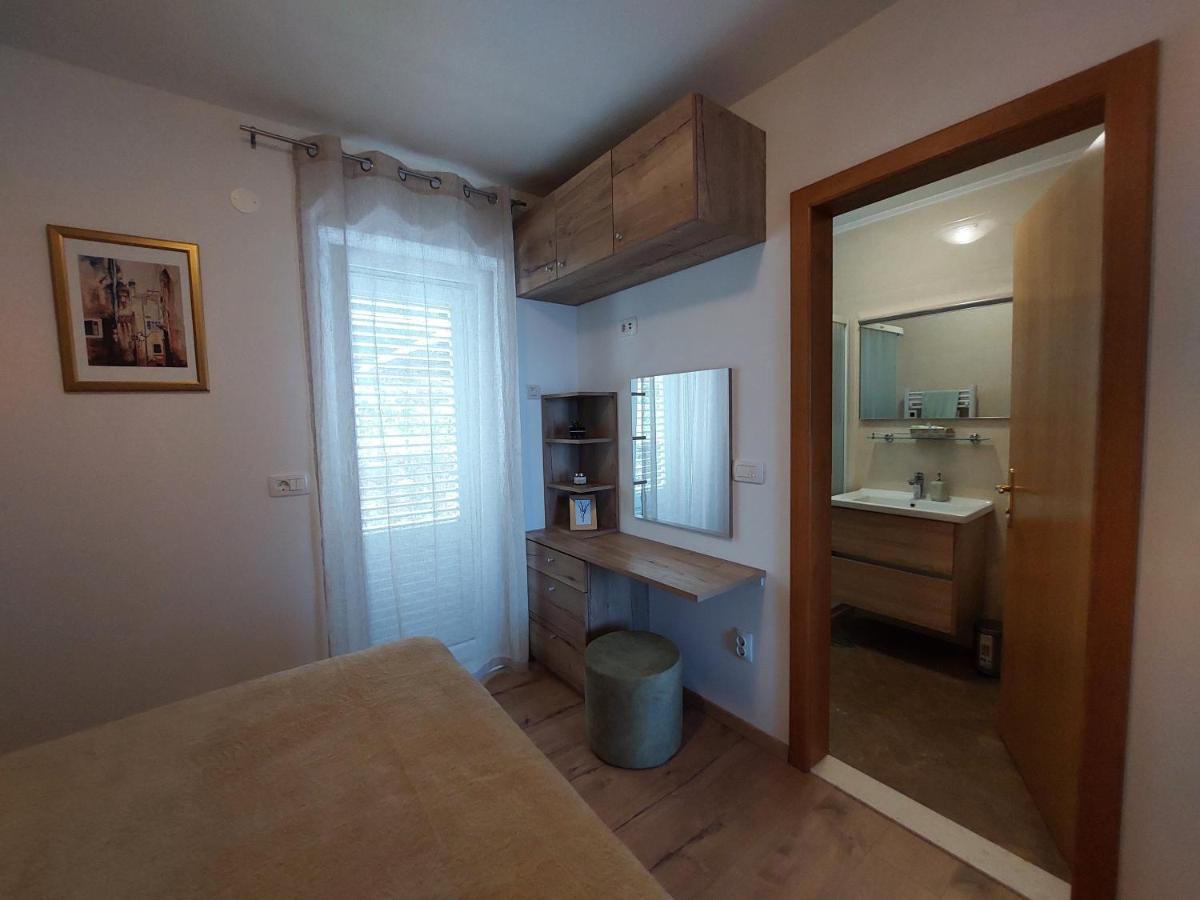 Apartments Spilan Mlini Exterior photo